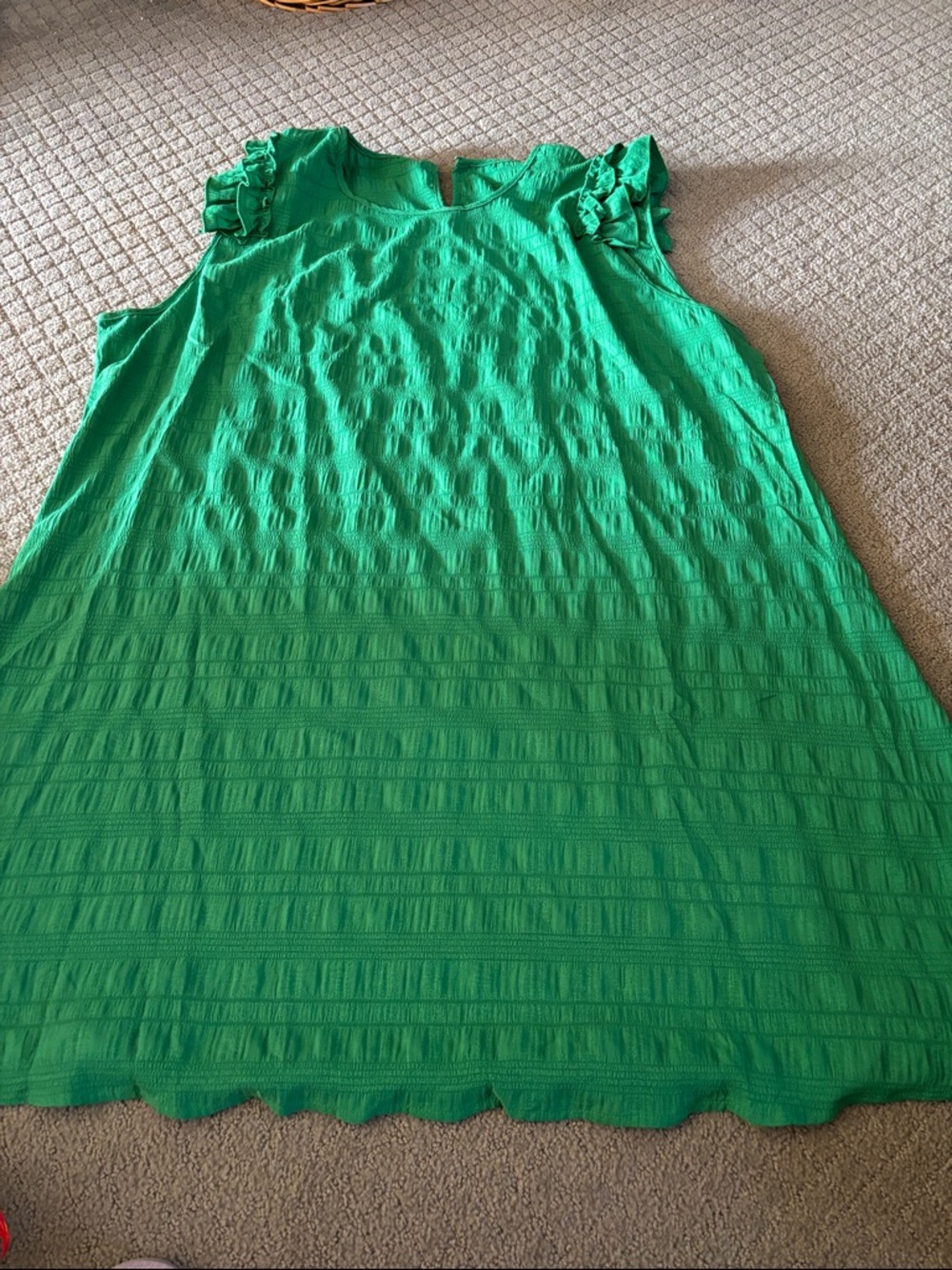 Green Ruffle Sleeve Shift Dress